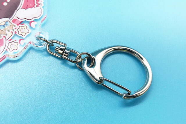 個性全開！8人のちびキャラが彩るアクリルキーホルダー