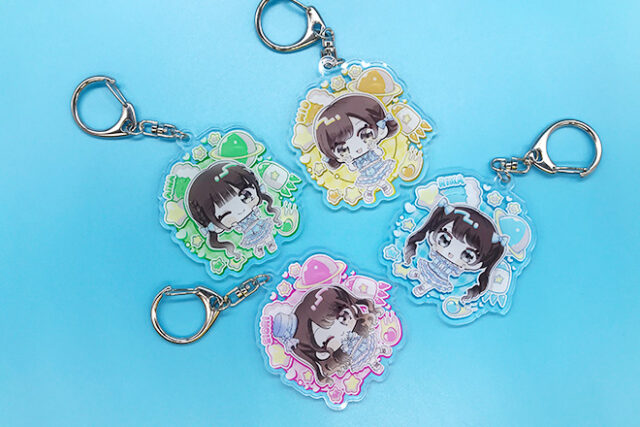個性全開！8人のちびキャラが彩るアクリルキーホルダー
