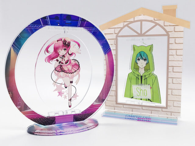 回転アクスタ（360°回転アクリルスタンド）の同人グッズを作成