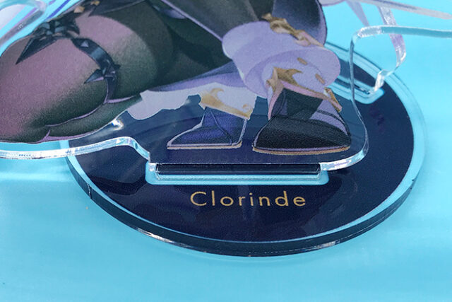 躍動と色彩のコントラストが美しいアクリルスタンド(プレートタイプ)