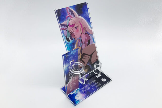 壮大な銀河に横顔の女性がたたずむ3wayアクスタ