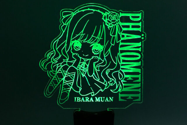 ロングヘアキャラと大文字で魅せるペンライト