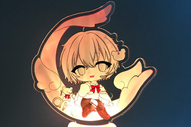 ふんわり白羽に腰かける癒しのペンライト（オリジナル型）