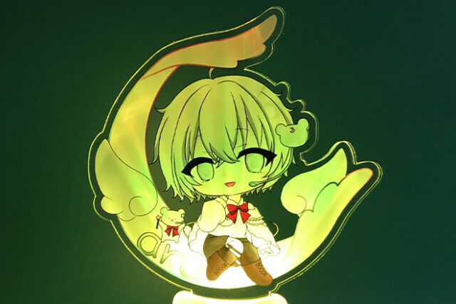 ふんわり白羽に腰かける癒しのペンライト（オリジナル型）