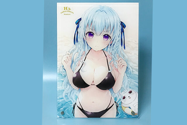 ぬれ髪が美しい水着姿の女性が描かれたアクリルパネル