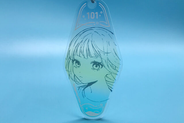 線画とグラデーションが美しいアクリルモーテルキー