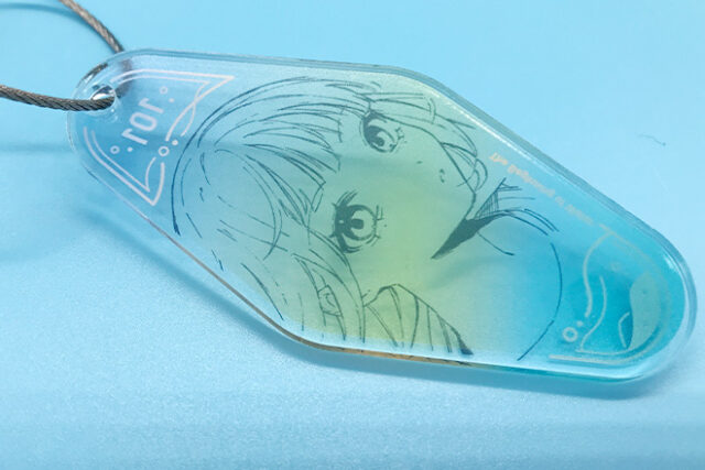 線画とグラデーションが美しいアクリルモーテルキー